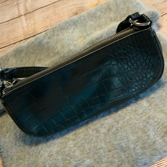 Urban Outfitters Black Crocodile Shoulder Bag - Picture 3 of 8